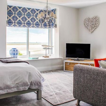 Seafront Apartment With Stunning Views Cleethorpes Zewnętrze zdjęcie